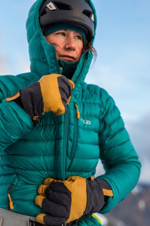 Location Image for Microlight Alpine Down Jacket - Women's