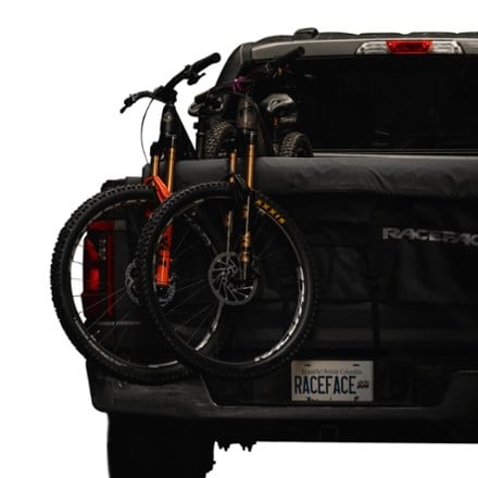 Race Face Stash Tailgate Pad - Full-Size Truck 3
