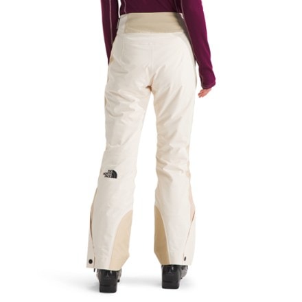 The North Face Lenado Snow Pants - Women's 1