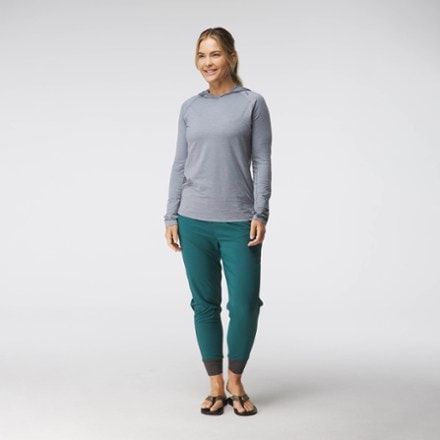 NRS Silkweight Hoodie - Women's 5