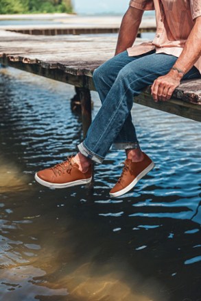 OluKai Lae'ahi Li 'Ili Shoes - Men's 6