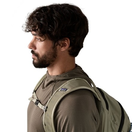 Patagonia Capilene Thermal Hoody - Men's 3
