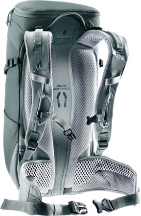 Deuter Trail 16 SL Pack - Women's 1