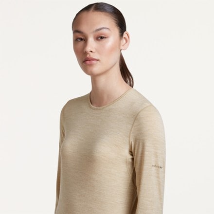 Icebreaker Merino 200 Oasis Long-Sleeve Crewe Thermal Top - Women's 1