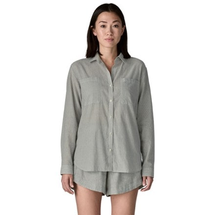 Patagonia Lightweight A/C Button-Down Shirt - Women's 1