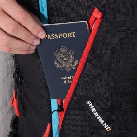 Sherpani Juno Travel Pack 7