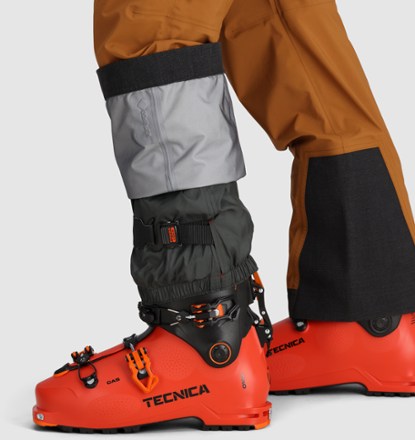 Outdoor Research Hemispheres II Bib Snow Pants - Men's 9