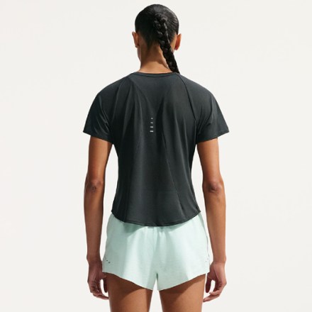 Nike Swift Breathe Dri-FIT T-Shirt - Women's 1