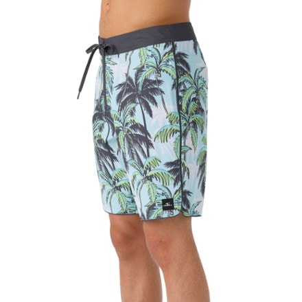 O'Neill Hyperfreak Mysto Scallop 19" Board Shorts - Men's 2