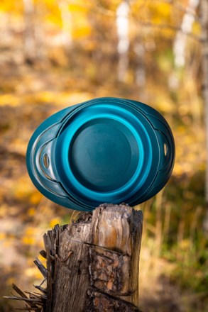 Location Image for Flat Pack Collapsible Bowls & Strainer Set
