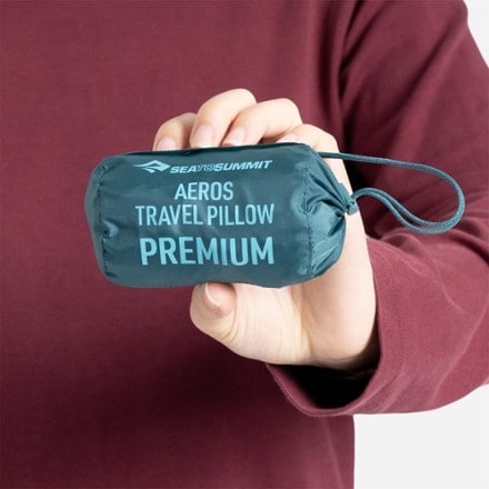 Sea to Summit Aeros Premium Travel Pillow - Regular 4