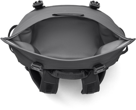 YETI Hopper M20 2.0 Soft Backpack Cooler 8