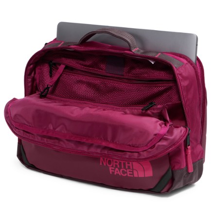 The North Face Base Camp Voyager Sling 2