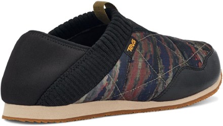 teva sleeping bolsa shoes