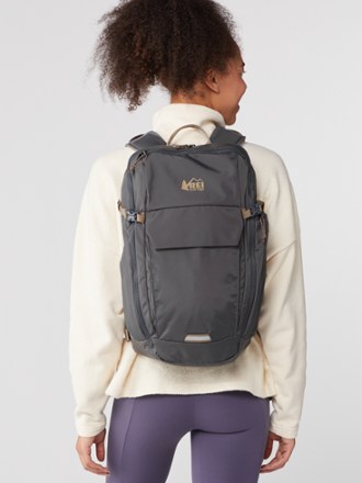 REI Co-op Commuter Pack 1