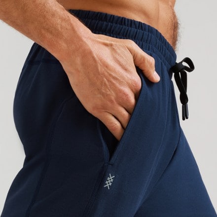 RHONE Atmosphere Midweight Joggers - Men's 5