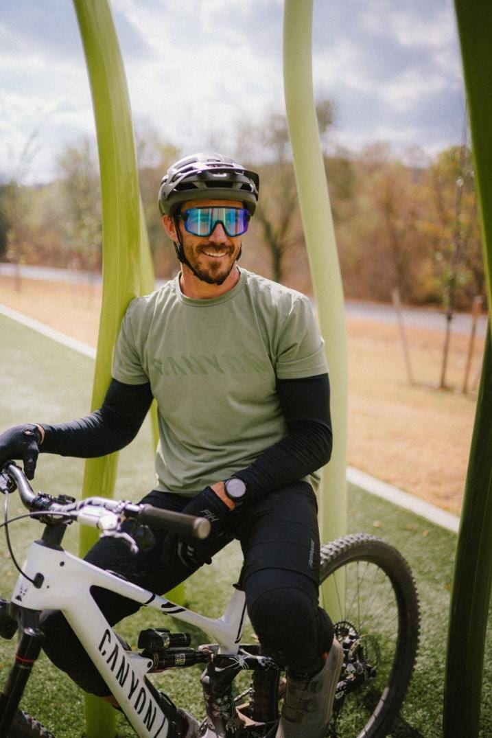 Location Image for Forefront 3 Mips Bike Helmet