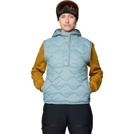 Mountain Hardwear Seek Out Snap-Neck Insulated Vest - Women's 1