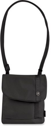 rei travel purse