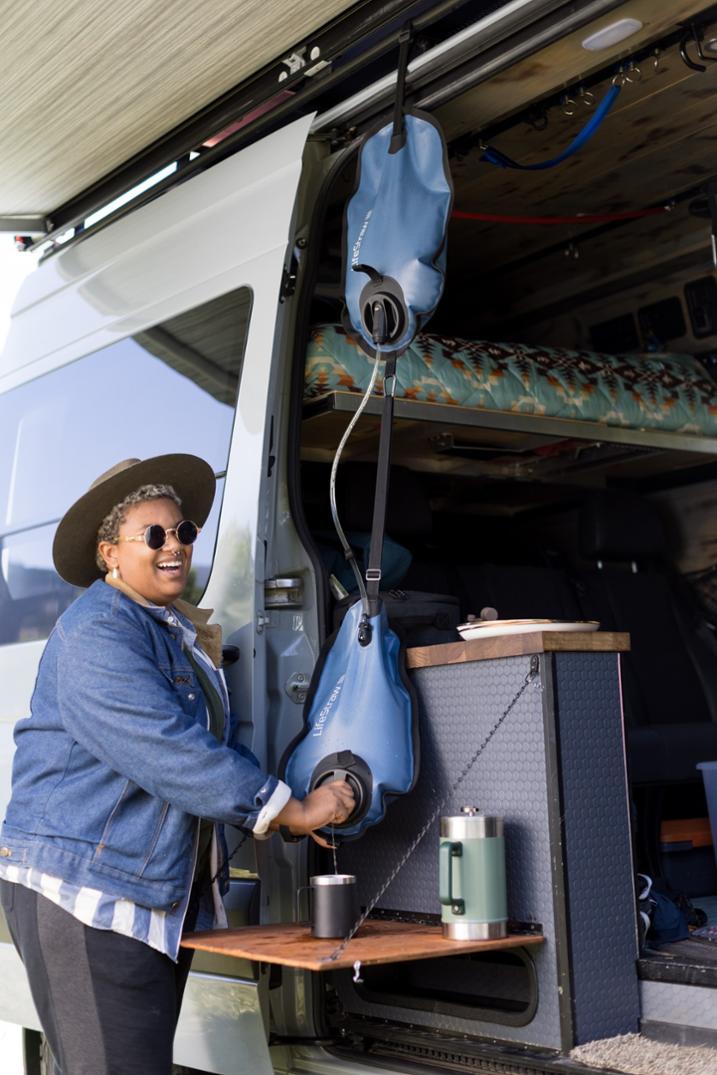 Location Image for Peak Series Gravity Water Filter System with Safe Water Storage - 8L + 8L