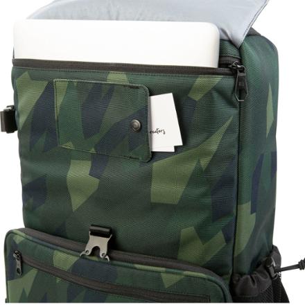 Hex Back Loader Pack 4