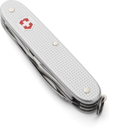 Victorinox Pioneer X Silver Alox Aluminum Swiss Army Knife ‣ Blade