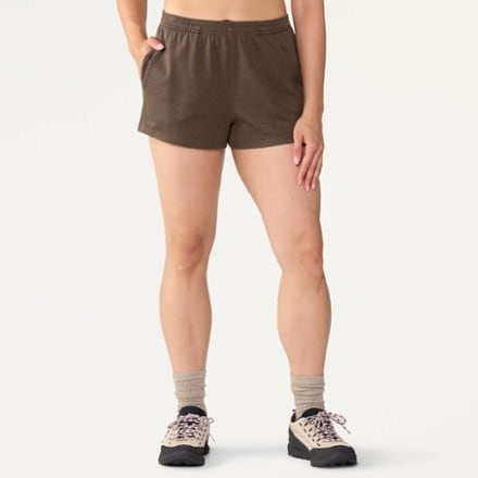Vuori Halo Shorts - Women's 1