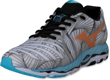 mizuno running shoes overpronation