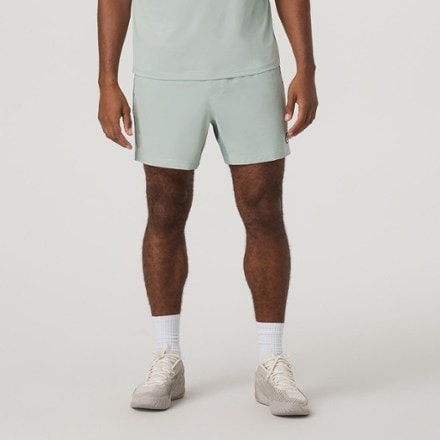 Vuori Kore Shorts Unlined 5" - Men's 6