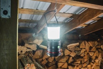 Coast EAL35R 1,000-Lumen Voice Control Rechargeable Lantern 7