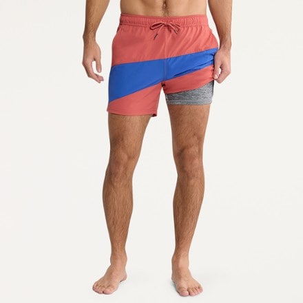 Fair Harbor Bungalow 5" Swim Trunks - Men's 4
