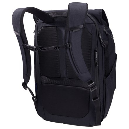 Thule Paramount 27 L Pack 4