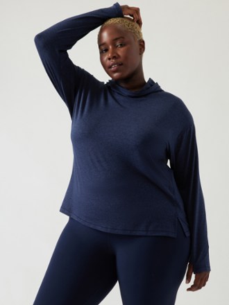 Sweatshirt And Yoga Pants