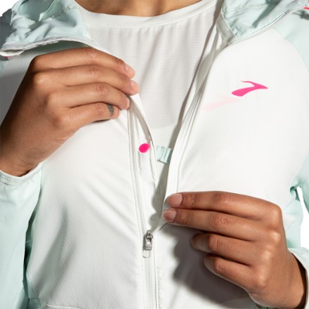 Brooks Canopy Jacket - Women's 6