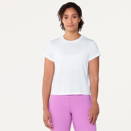 Vuori Energy Classic T-Shirt - Women's 1