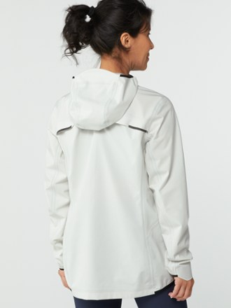 On Waterproof Anorak - Women's 2