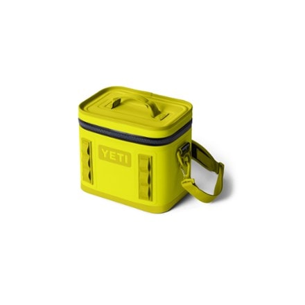 YETI Hopper Flip 8 Soft Cooler 3