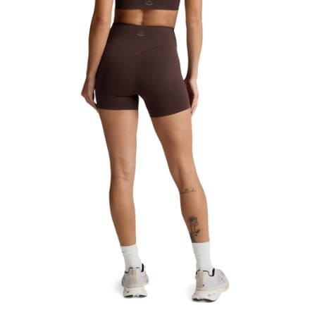 Beyond Yoga glowzone 4" Biker Shorts - Women's 1