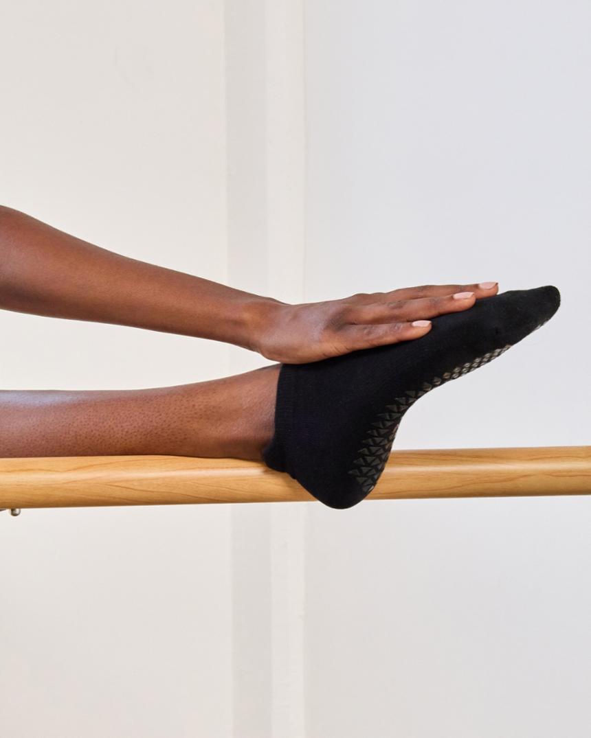 Location Image for Union Full Foot Grip Socks - Women's