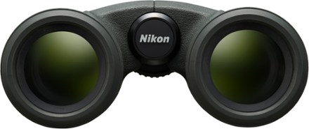 Nikon Prostaff P7 10 x 30 Binoculars 8