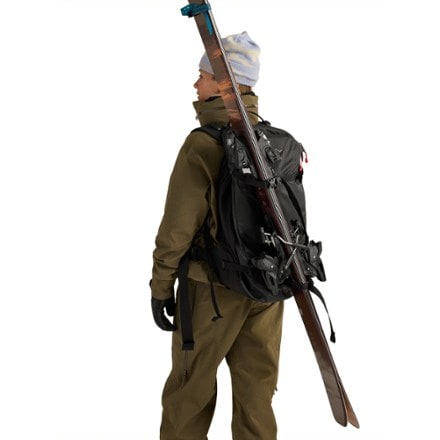 Arc'teryx Quintic 28 Snow Pack 9