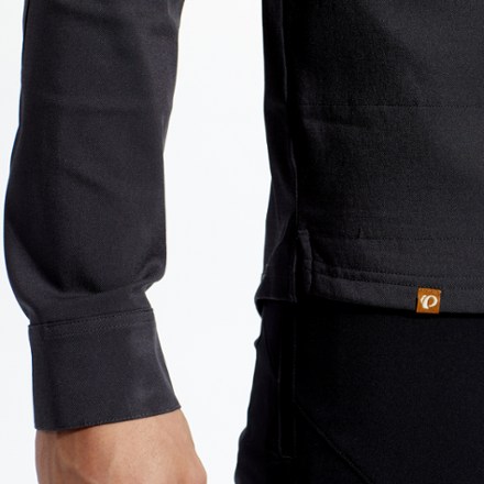 PEARL iZUMi Canyon Alpha Long-Sleeve Cycling Top - Men's 5