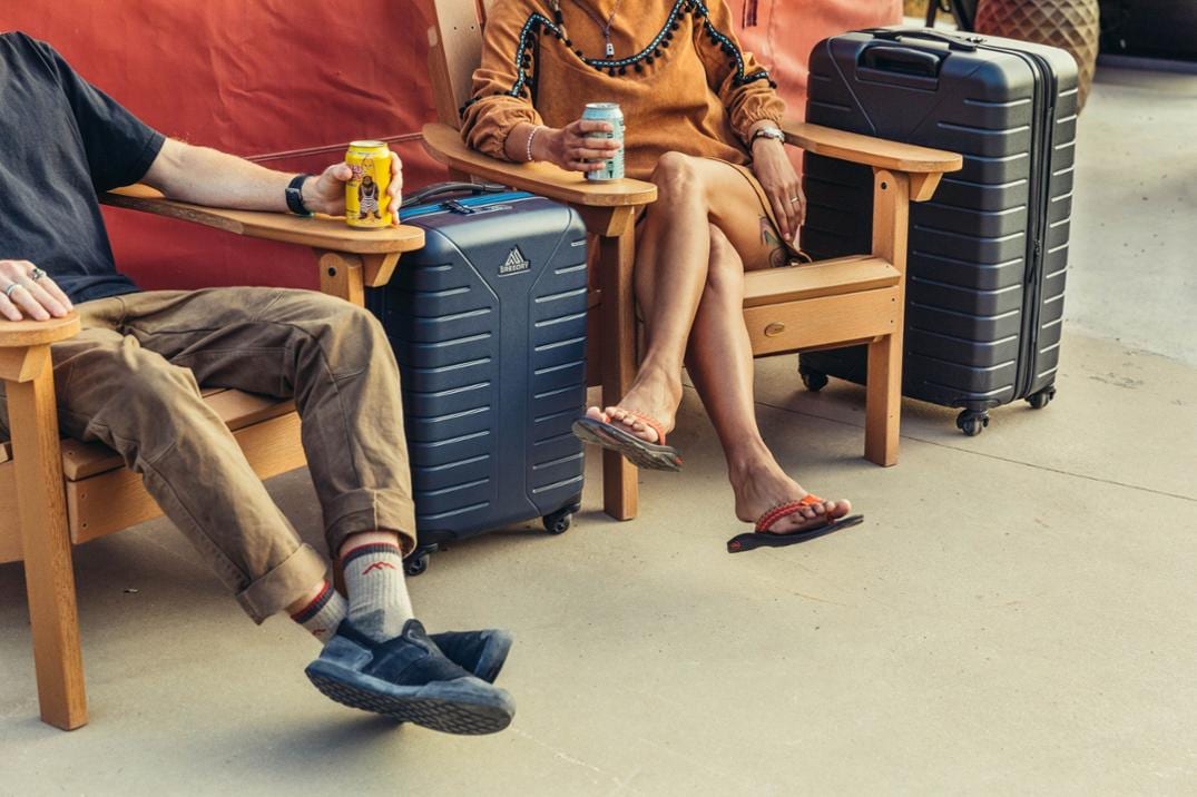 Location Image for Quadro Hardcase 28" Wheeled Luggage