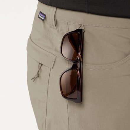 Patagonia Quandary 8" Shorts - Men's 4