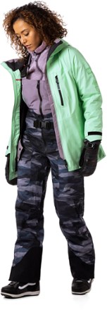 686 GORE-TEX Skyline Shell Jacket - Women's 2