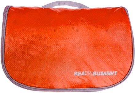 rei sea to summit toiletry bag