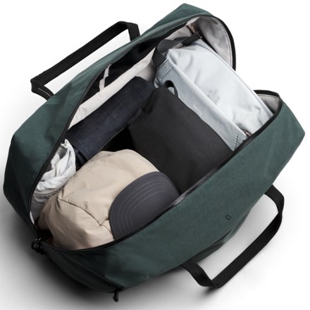 Bellroy Venture Ready Duffel 40L 3