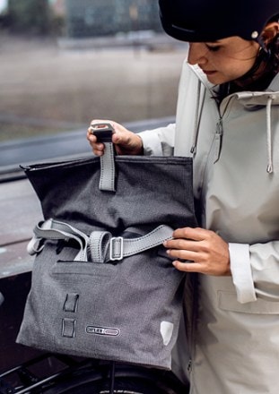 Ortlieb Twin-City Urban Bike Bag 6