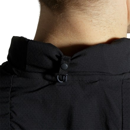 Brooks Canopy Jacket - Men's 5