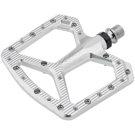 Wolf Tooth Components Ripsaw Aluminum Pedals 1